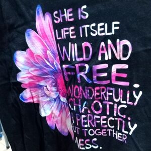 Wild & Free graphic tee